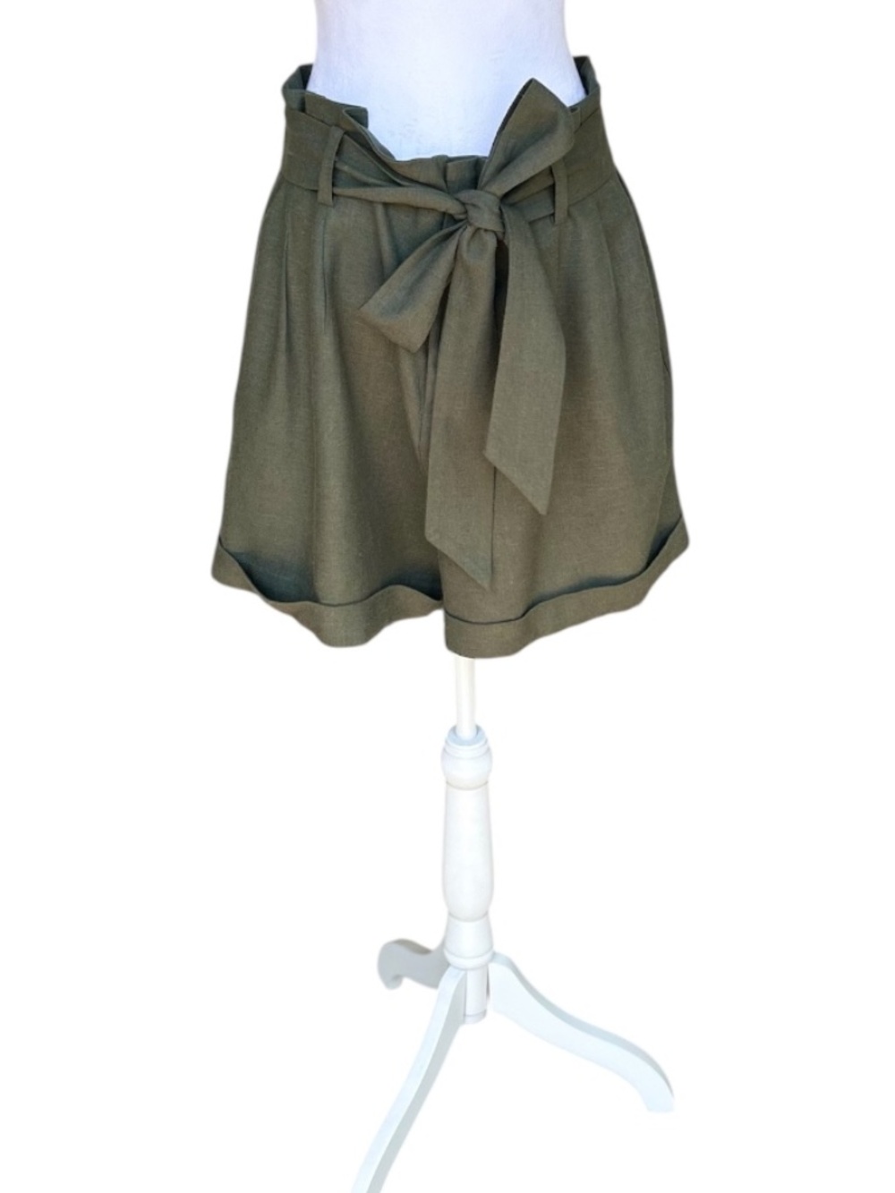 On 34th Olive Green Tie Shorts-Size L